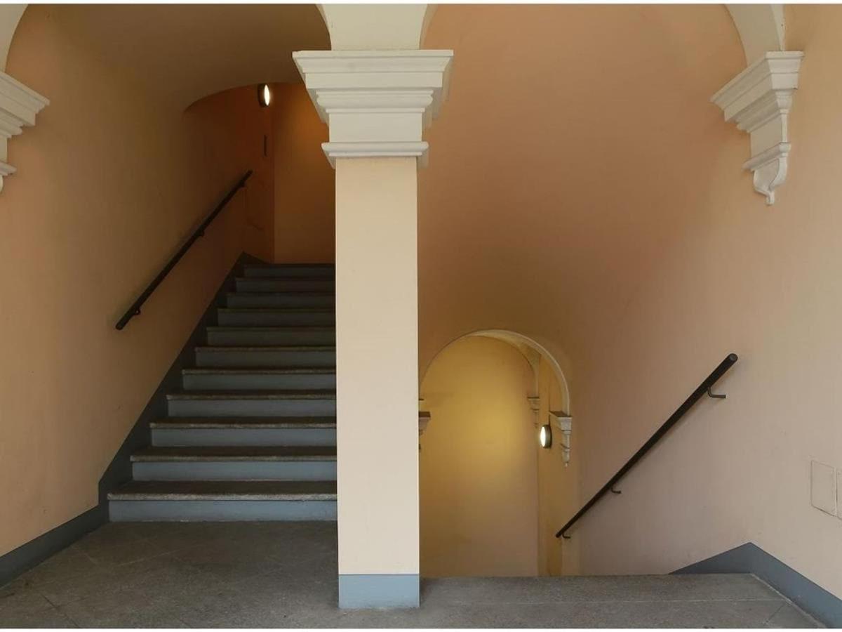 Sui Tetti Di - Centro - Piazza Castello *